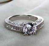 2.5ct Round Cut VVS1 Diamond Engagement Ring 18k White Gold Over Antique Vintage