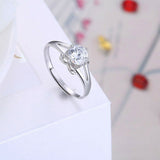 0.6ct Round Cut VVS1D Diamond Engagement Ring 14k White Gold Finish Split Shank