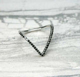 0.5ct Round Cut Moissanite Chevron Unique V Shaped Band 14k White Gold Plated
