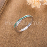 0.3ct Round Cut Simulated Green Emerald Infinity Wed Band 14k White Gold Plated