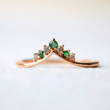 0.5ct Round Cut Simulated Green Emerald Curved Wedding Band 14K Rose Gold Plated