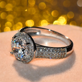 2.6ct Round Cut VVS1 Diamond Engagement Ring 14k WhiteGold Finish Halo Solitaire