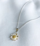 Daisy Sunflower Floral Flower Pendant with Chain 14k White Gold Plated