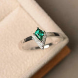 0.5ct Engagement Ring Kite Cut Green Emerald V Shape Crown 14k White Gold Finish