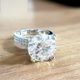 2ct Round Cut Diamond Engagement Ring 14k White Gold Finish Accents Solitaire