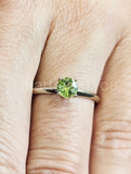 0.5ct Round Cut Simulated Green Peridot Solitaire Ring 14k White Gold Plated