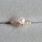 0.4ct Round Cut Simulated Diamond Pearl Minimalist Ring 14k Yellow Gold Plated