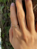 0.1ct Engagement Ring Round Cut Green Emerald Snake Bypass 14k YellowGold Finish