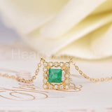 1ct Princess Cut Simulated Green Emerald Halo Pendant Chain 14k WhiteGold Plated