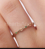 0.1ct Round Cut Simulated Emerald Minimalist Wedding Band 14k Yellow Gold Plated