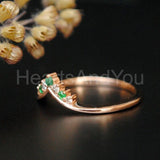 0.5ct Round Cut Simulated Green Emerald Curved Wedding Band 14K Rose Gold Plated